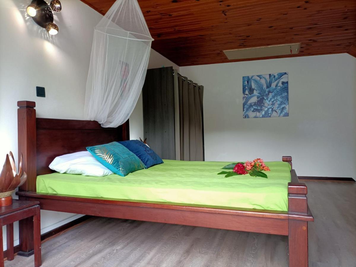 Le Colibri Ble Villa Sainte-Anne Exterior photo